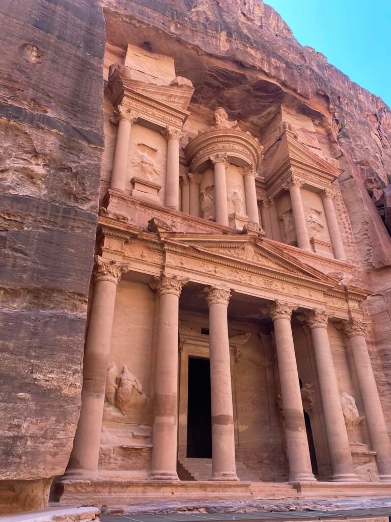 (العربية) رحلة البيترا